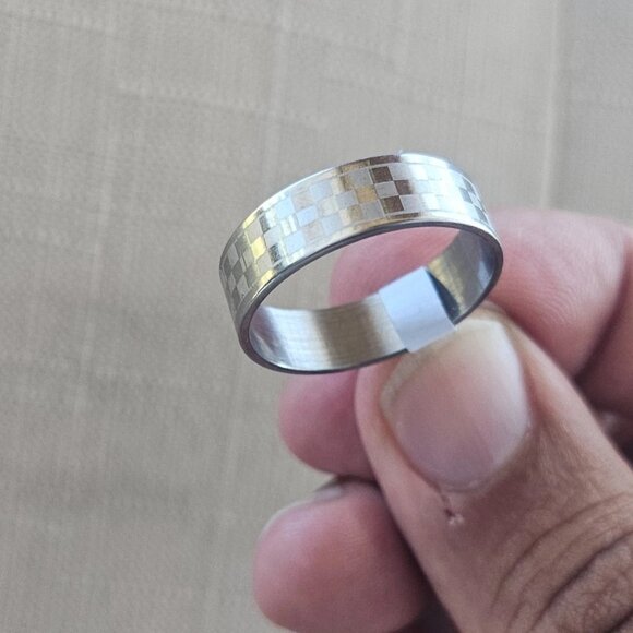 Fashion Ring Checker Staineless Steel Unisex Fashion Jewelry Rings Size NWT - Picture 9 of 12